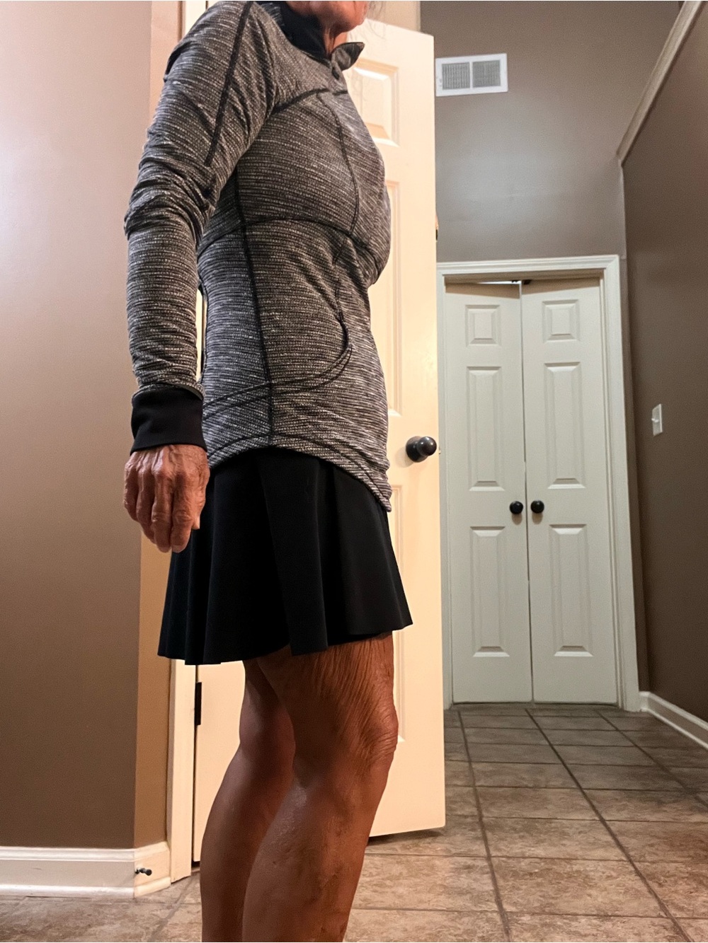Lululemon athletica Gray and Black Tech-Trim Utility Pullover - Picture 5 of 11